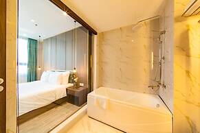 Lupin Boutique Hotel