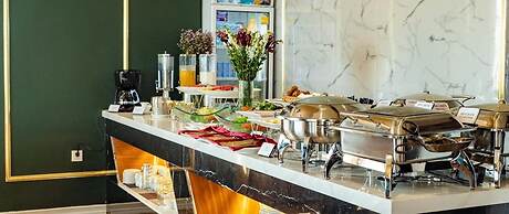 Lupin Boutique Hotel