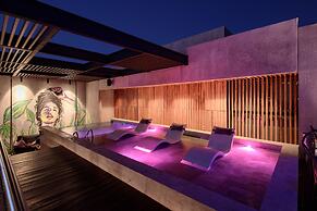 Diez Diez Collection