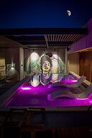 Diez Diez Collection