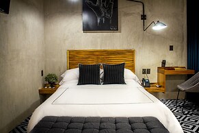 Diez Diez Collection