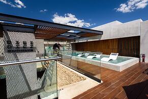 Diez Diez Collection