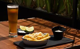 Diez Diez Collection