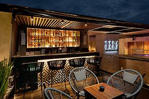 Diez Diez Collection