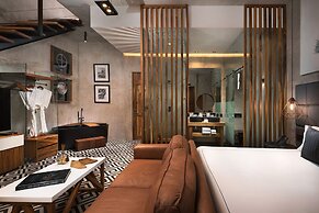 Diez Diez Collection