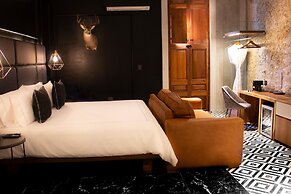 Diez Diez Collection