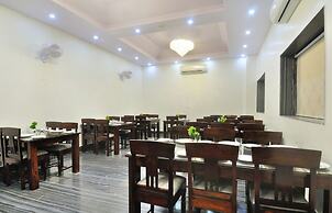 Trimrooms Mount Blue