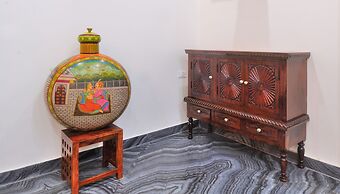 Trimrooms Mount Blue