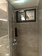 Lantan Moonlight Hotel