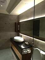 Lantan Moonlight Hotel