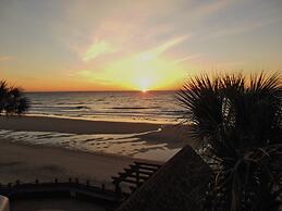 0208 Waters Edge Resort 1 Bedroom Condo by RedAwning