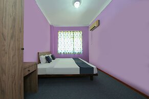 OYO Capital O 89876 Safari Hotel