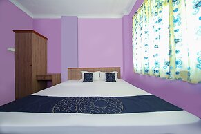 OYO Capital O 89876 Safari Hotel