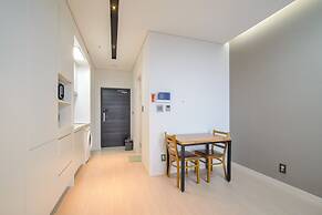 Sokcho Daemyeong Samsung Home Prestige Pension