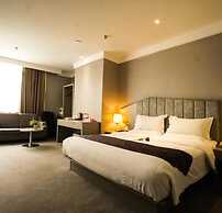 Urba Hotel · Xi'an North Railway Station