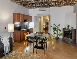 Chateau 9 Apartments by Adrez Living