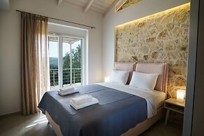 ASTRALI STONE VILLAS