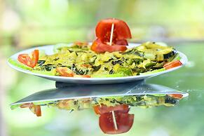 Premium Luxury Houseboat