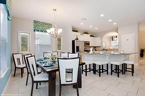 Tropical Luxury Near Disney! Professionally Decorated With Huge Pool, 