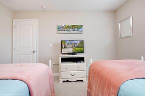 Tropical Luxury Near Disney! Professionally Decorated With Huge Pool, 