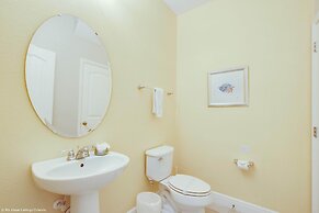 Tropical Luxury Near Disney! Professionally Decorated With Huge Pool, 