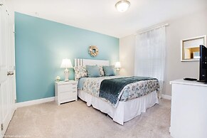 Tropical Luxury Near Disney! Professionally Decorated With Huge Pool, 