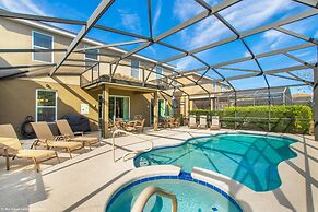 Tropical Luxury Near Disney! Professionally Decorated With Huge Pool, 