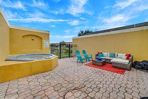 Newly Renovated, Spacious 3bd/2.5ba Villa With Lake View, Near Disney 