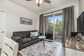 Roomy and Modern 3bd/2ba Home With Balcony #3vc201
