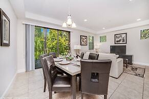 Spacious 4BD Town Home With Private Patio - Near Disney Parks AND Golf
