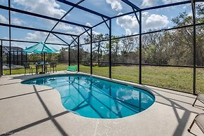 Light, Fresh and Airy Pool Home Near Disney 4bd/3ba - #4av420
