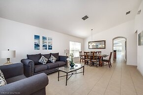 Light, Fresh and Airy Pool Home Near Disney 4bd/3ba - #4av420