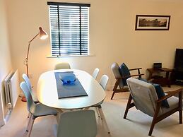 Modern 2 Bed Apartment in Southampton