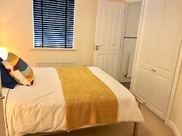 Modern 2 Bed Apartment in Southampton