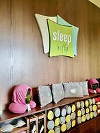 Sleep 'n fly Sleep Lounge & Showers, D-Gates Terminal 1 - TRANSIT ONLY