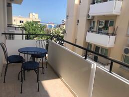 1 Bedroom Apartment near Beach