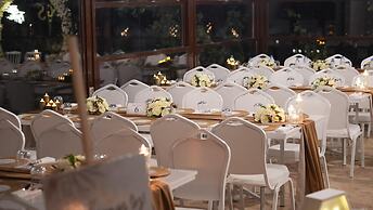 Emin Koçak Thermal & Spa - Convention Center