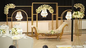 Emin Koçak Thermal & Spa - Convention Center