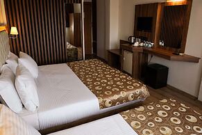 Emin Koçak Thermal & Spa - Convention Center