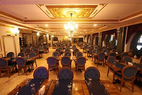 Emin Koçak Thermal & Spa - Convention Center