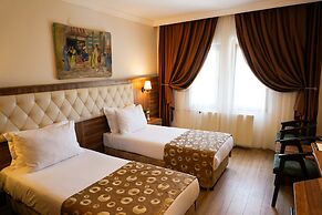 Emin Koçak Thermal & Spa - Convention Center