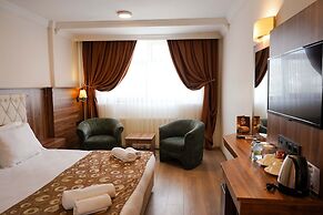 Emin Koçak Thermal & Spa - Convention Center