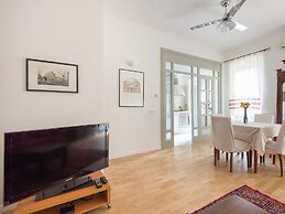 RSH Colosseo Enchanting Apartment