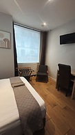 Lafayette Hotel