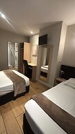 Lafayette Hotel