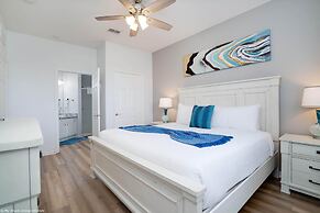 Spacious and Lovely 3BD Unit With Balcony, Close to the Convention Cen