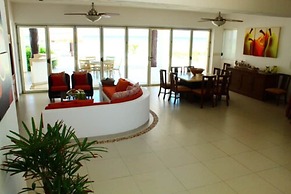 Iz Cay Luxury Ocean Front Villa