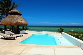 Iz Cay Luxury Ocean Front Villa