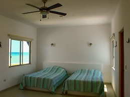 Iz Cay Luxury Ocean Front Villa