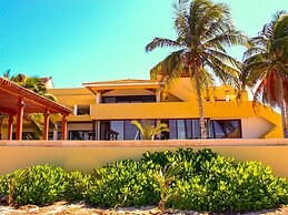 Maax Cay Luxury Ocean Front Villa